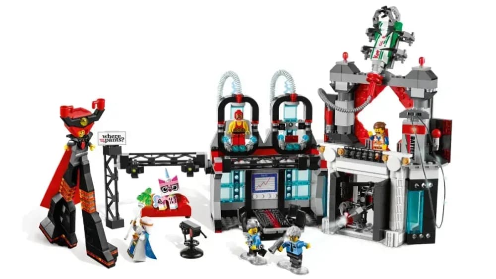 Featured Image - I 10 Set LEGO Ispirati al Cinema Più Belli di Sempre: La Classifica Definitiva